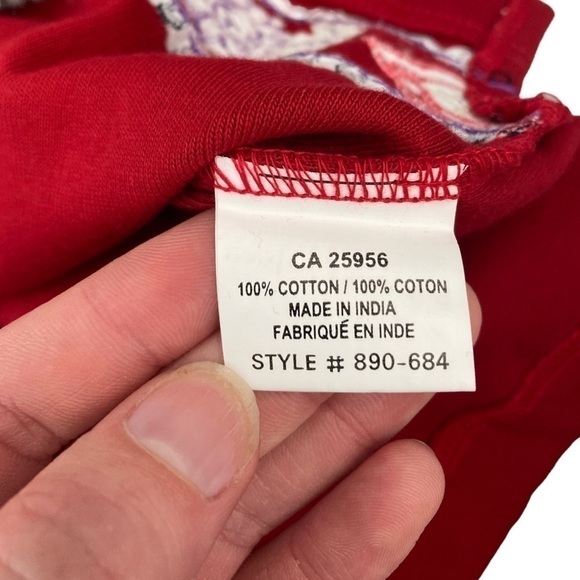 NWT vintage dead stock red v-neck cut out top with floral embroidery - Picture 7 of 9